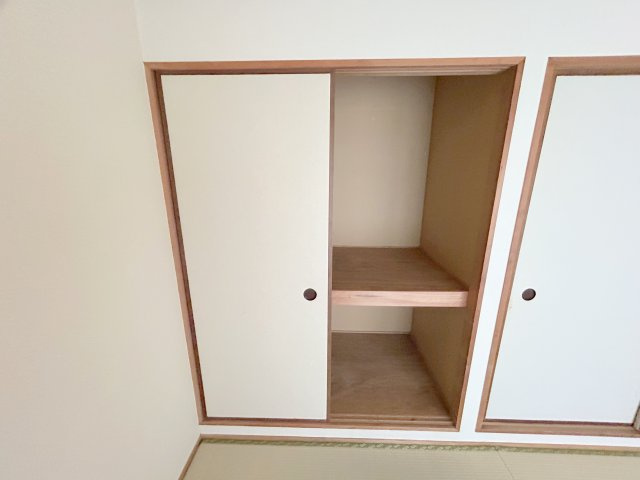 サンライズ生駒の収納