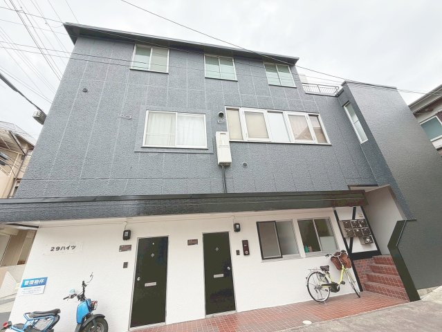 29ハイツのロビー