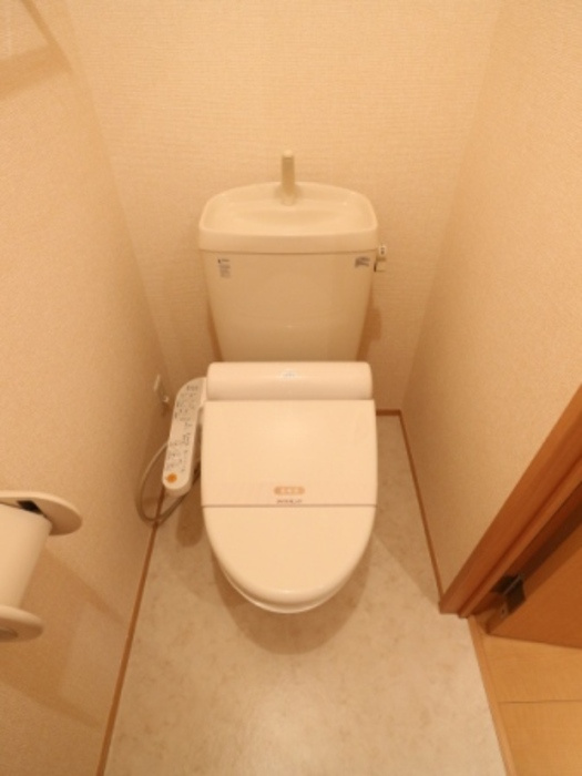 ル・シエルのトイレ|ゆったりとした空間のトイレです