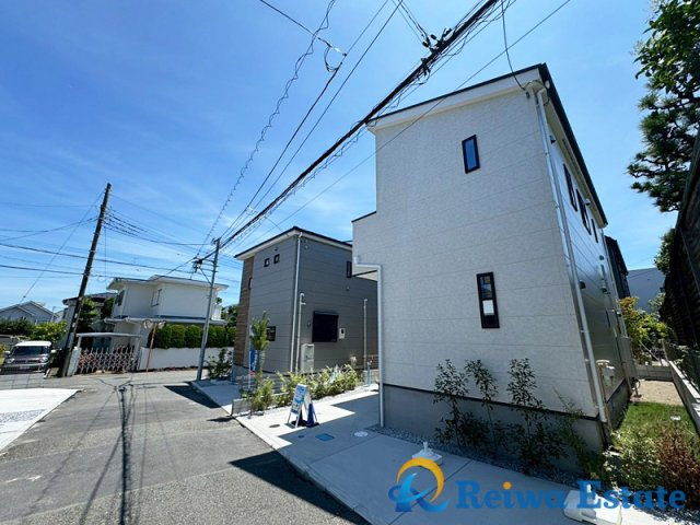 新築戸建　藤沢市辻堂太平台1丁目の前面道路含む現地写真|周辺は住宅街を中心とした住宅街で子育て世帯にオススメな住環境☆彡
