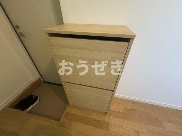 サザン・ラキシスの玄関