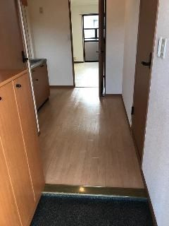 グランディール　パピヨンの玄関
