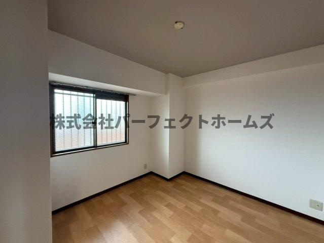 ブランカベルヴィルの洋室|ゆったりした洋室です