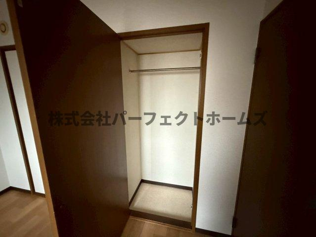 ブランカベルヴィルの収納|小物を収納するのに便利です