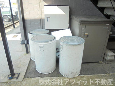 【その他共用部分】 | テラセヴェール | 敷地内ゴミ置場