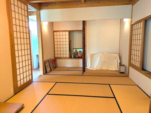 山武市美杉野　 中古戸建の和室|平成20年8月築２LDKインターガレージ付 敷地約99坪オール電化太陽光発電システムリビング約27帖