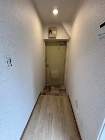 【玄関】