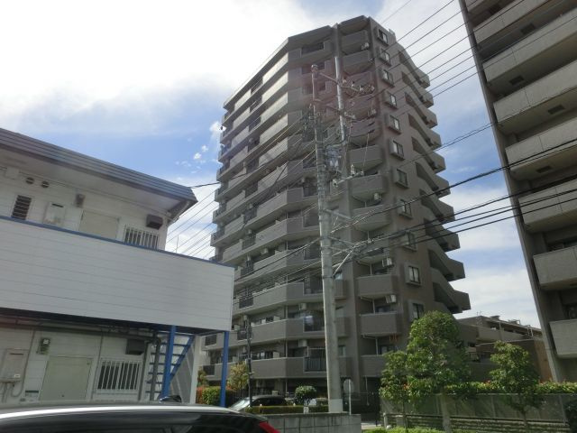 セラード川越の外観