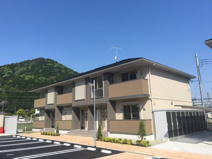 ロイヤルタウン篠山口A棟の画像