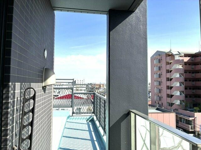 クールコクテルのバルコニー