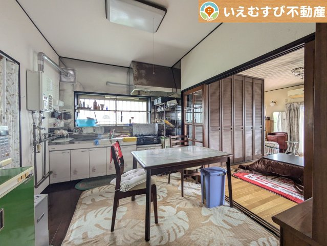 熊谷市樋春　中古戸建の居間・リビング