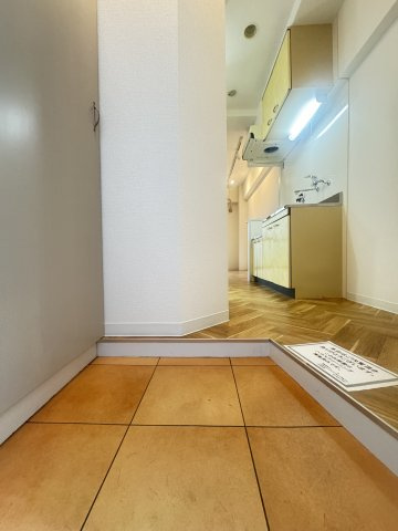 第2大森マンションの玄関