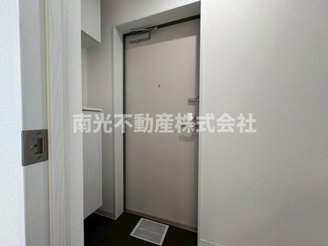D porta refinardの玄関