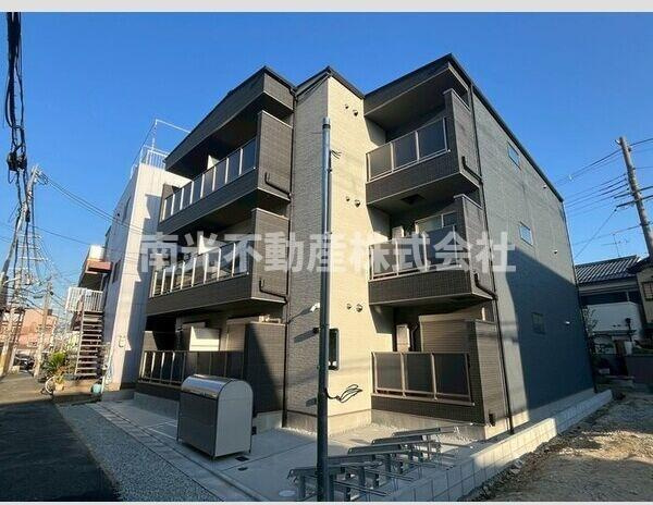 D porta refinardの外観