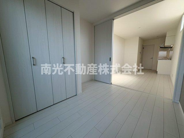 D porta refinardの内装