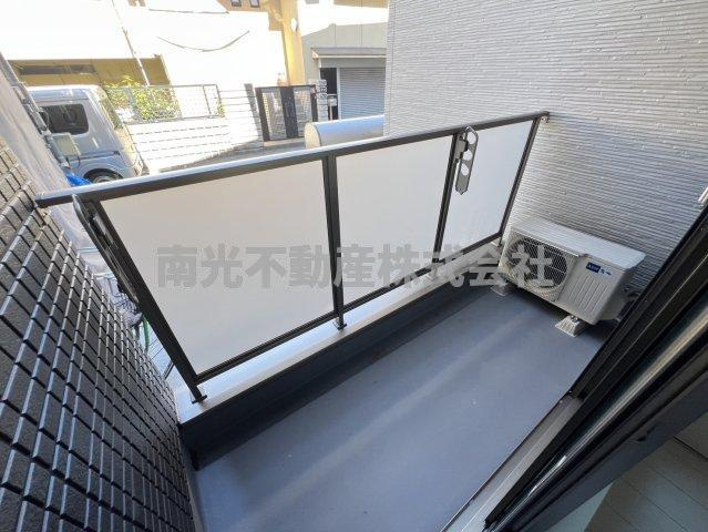 D porta refinardのバルコニー
