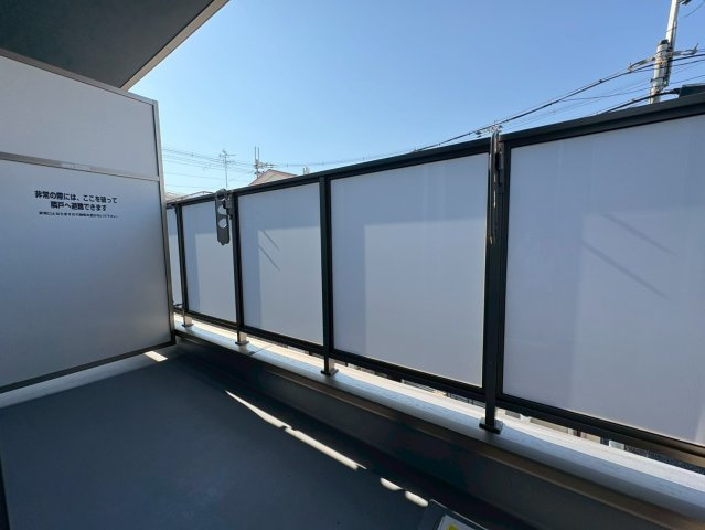 D porta refinardのバルコニー