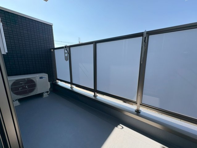 D porta refinardのバルコニー