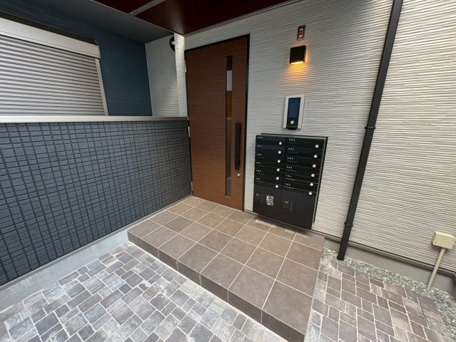 D porta refinardのエントランス
