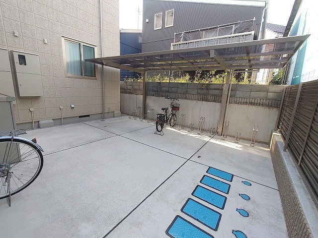 メゾンボヌールのその他共用部分|★自転車駐輪場★