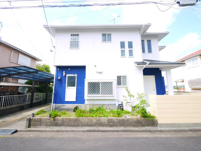 東金市道庭　中古戸建の外観|内外装リフォーム済み令和8年5月JR東金線求名駅徒歩約12分 軽は3台可都市ガス スーパー徒歩約10分