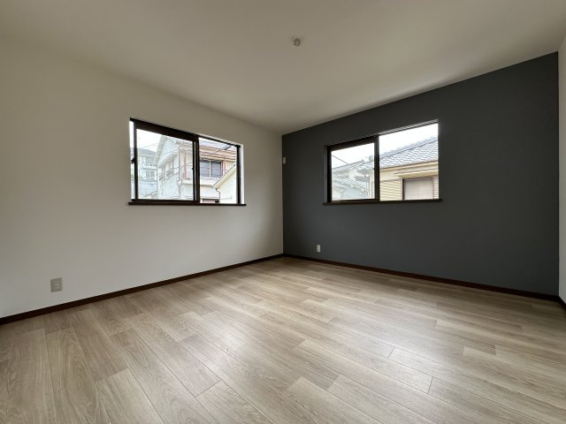 明石市朝霧南町４丁目戸建の洋室