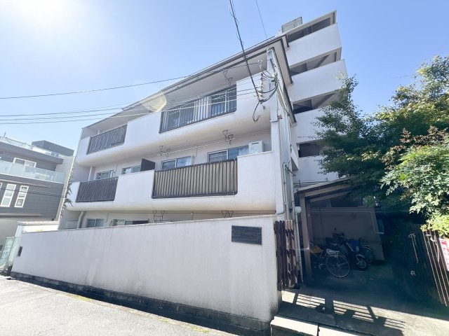 河本マンションの外観