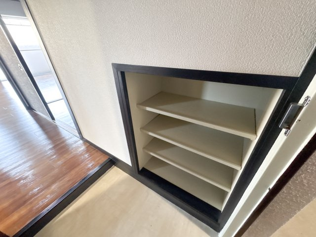 河本マンションの収納