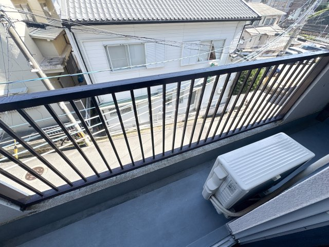 河本マンションのバルコニー