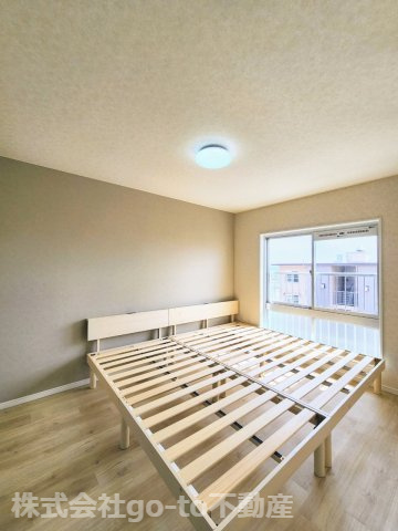 【洋室】 | 高丘台住宅2号棟 | 陽当り・通風良好です♪