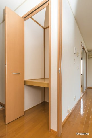 セジュール神橋の玄関