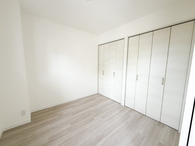 SOLASIA residence 九条の洋室
