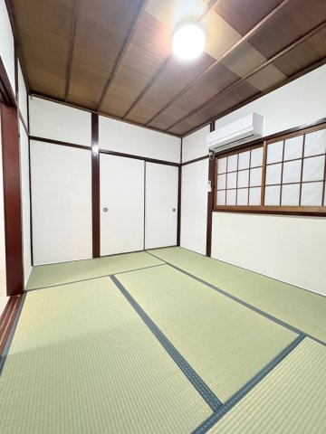 舞子坂戸建の和室