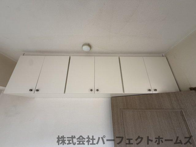 ロイヤルシャトー交野の収納|ちょっとした収納スペースも充実しています