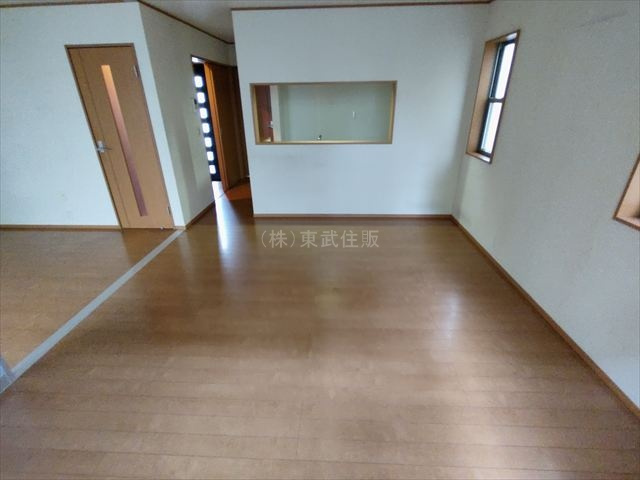 【居間・リビング】の画像