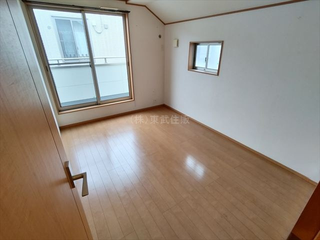 【寝室】の画像