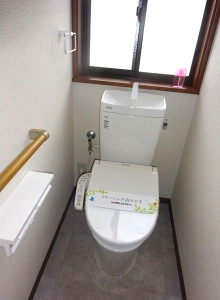 社口戸建のトイレ