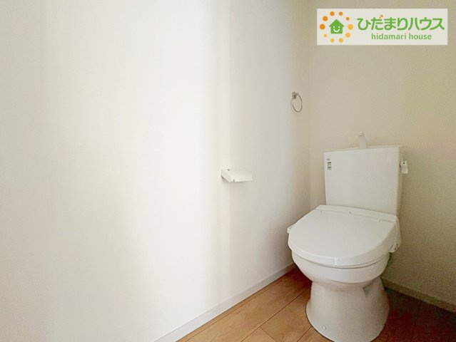 ひたちなか市足崎3期　新築戸建　1号棟のトイレ|トイレは1F、2F共に完備！取り合いになることがありませんね(^^)/