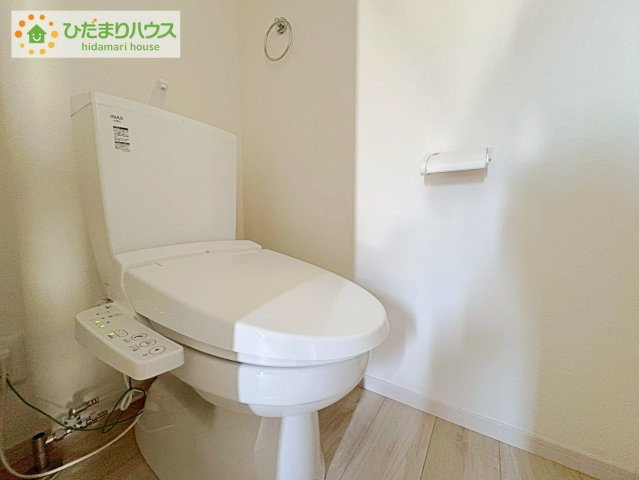 ひたちなか市足崎3期　新築戸建　2号棟のトイレ|トイレは1F、2F共に完備！取り合いになることがありませんね(^^)/