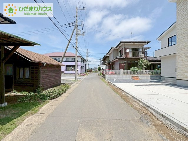 ひたちなか市足崎3期　新築戸建　2号棟の前面道路含む現地写真|閑静な住宅地で叶える穏やかな新生活☆彡