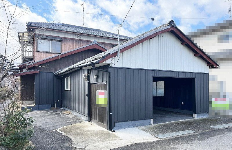近江八幡市加茂町　中古戸建