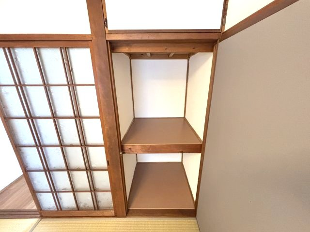 木戸町戸建の収納