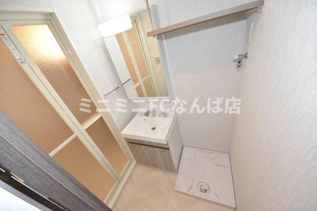 ファーストフィオーレ新町ファジスタの洗面所