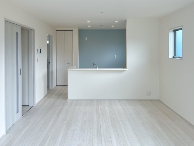 いなべ市大安町石榑下《1号棟》のキッチン