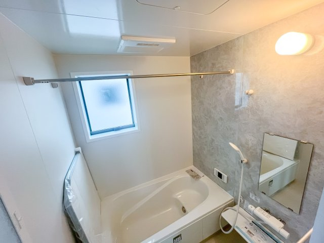 いなべ市大安町石榑下《1号棟》の洗面所