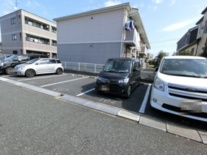 【駐車場】