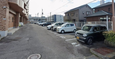 【駐車場】 | サクラメントアヴェニュー