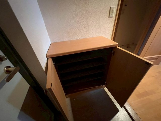 Y・フジ　ビル新白河の収納
