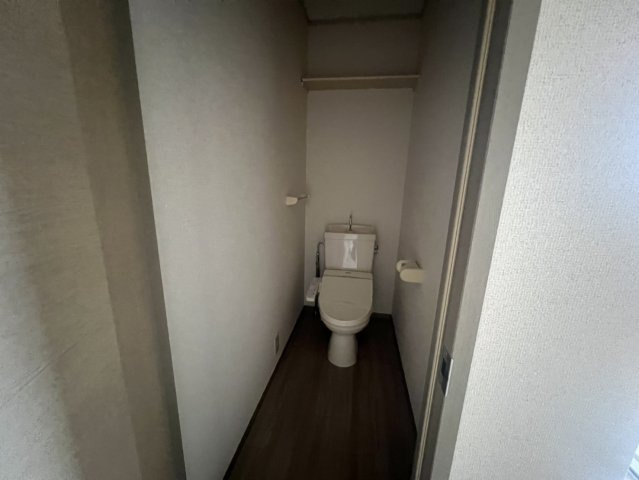 ニューキャピタル弐番館のトイレ