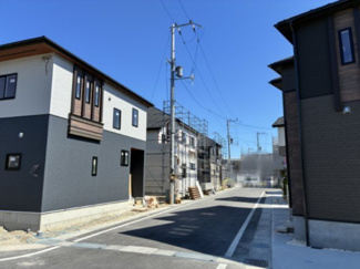【前面道路含む現地写真】 | 大津市雄琴5丁目11　新築戸建 | 2026年5月撮影、前面道路